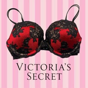 Victoria’s Secret, Very Sexy Push Up Bra, satin & lace 38D